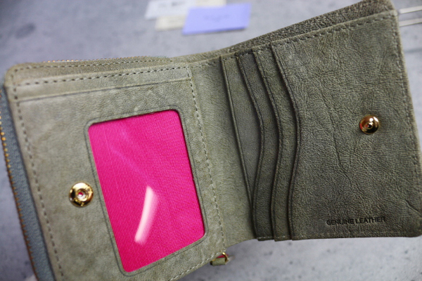 画像3: ポールスミスウィメン ポインテッドゴート二つ折り財布