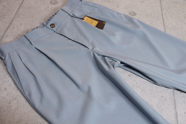 画像2: コムサメン 春夏 REPREVE エアリー シャンブレー ストレッチ テーパード パンツ/COMME CA MEN